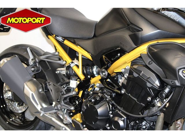 kawasaki - z900