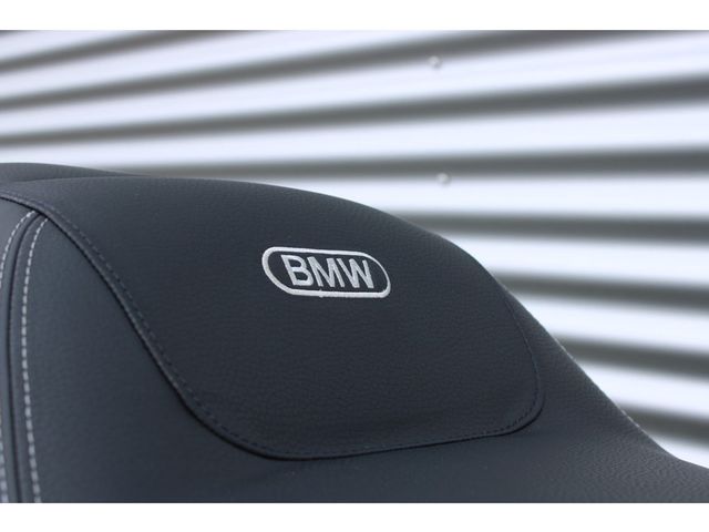 bmw - r-18-b