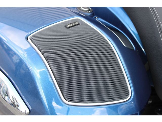 bmw - r-18-b
