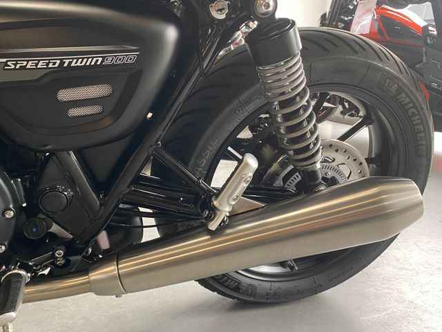 triumph - speed-twin-900