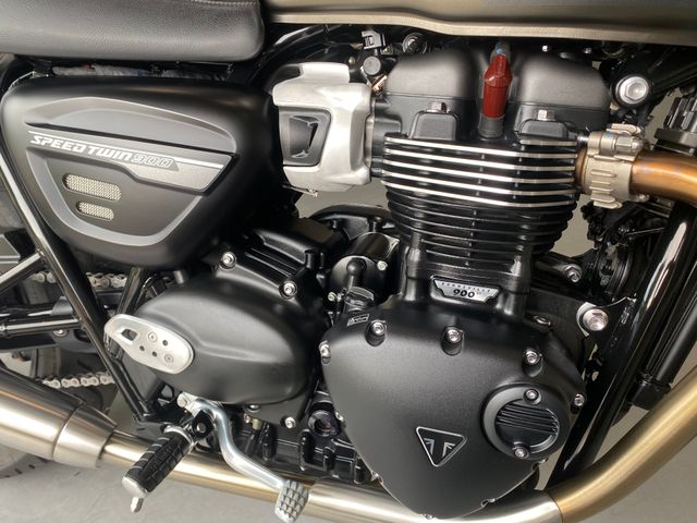 triumph - speed-twin-900