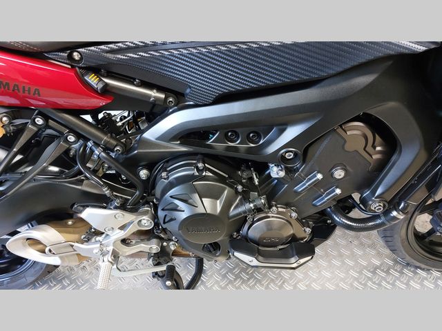 yamaha - tracer-900-abs