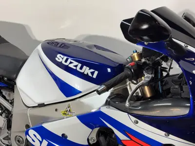 SUZUKI GSX-R 1000 – foto 3