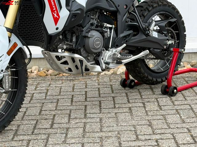 ducati - desertx