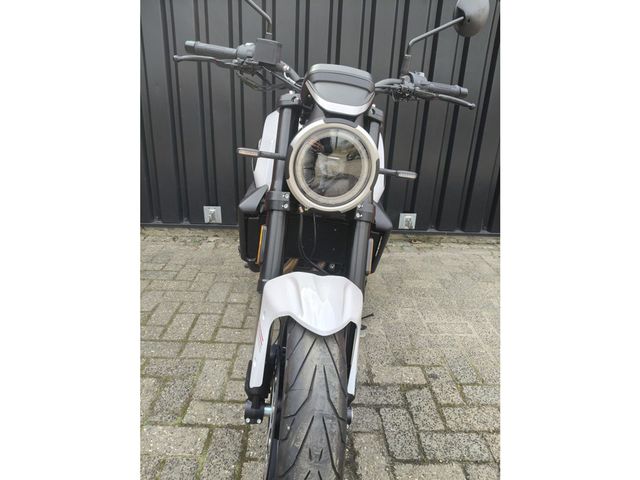 moto-morini - seiemmezzo-str