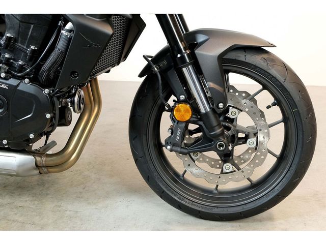 honda - cb-750-hornet