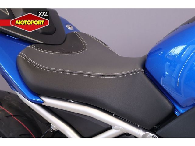 suzuki - gsx-8r