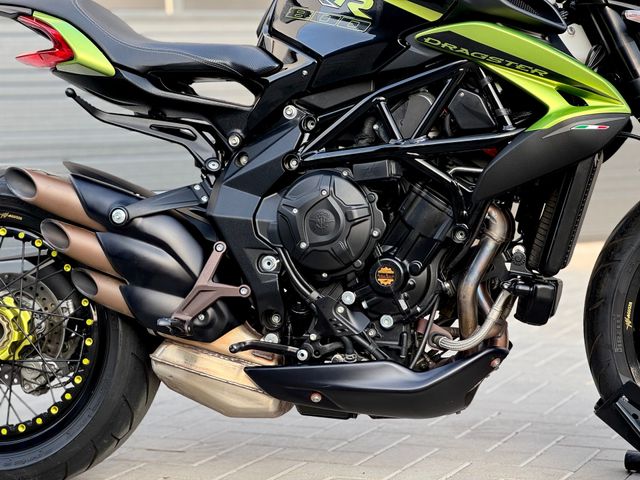 mv-agusta - dragster-800-rr