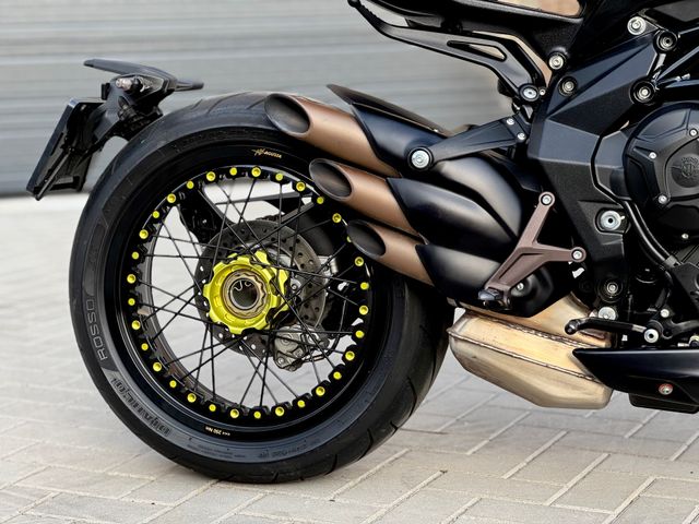 mv-agusta - dragster-800-rr