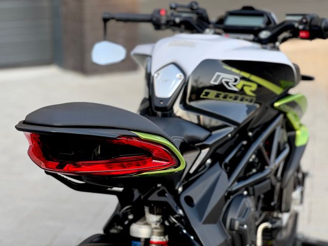 mv-agusta - dragster-800-rr