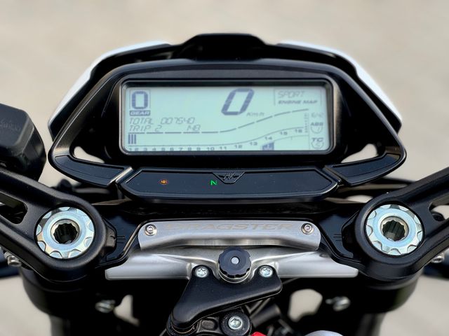 mv-agusta - dragster-800-rr