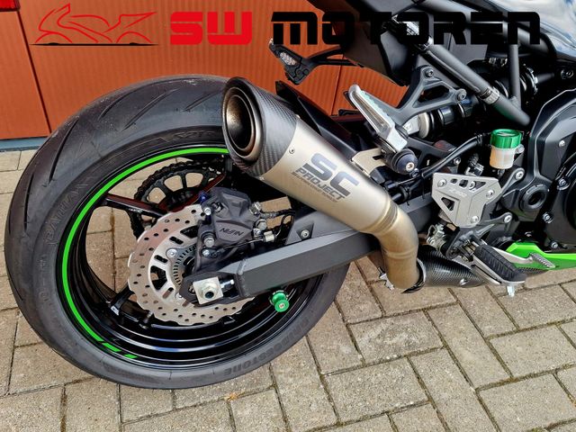 kawasaki - z900
