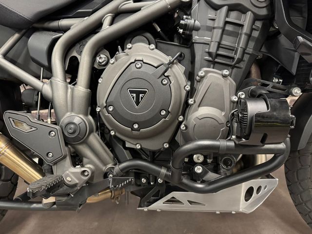 triumph - tiger-1200-xcx