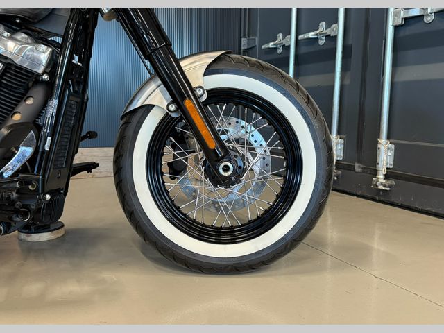 harley-davidson - softail-slim-107