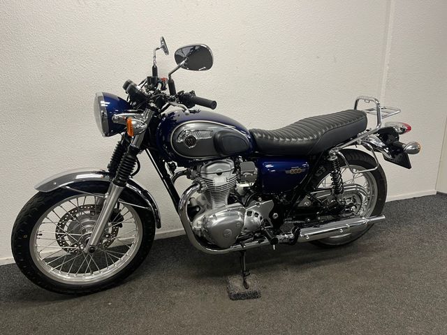 kawasaki - w800