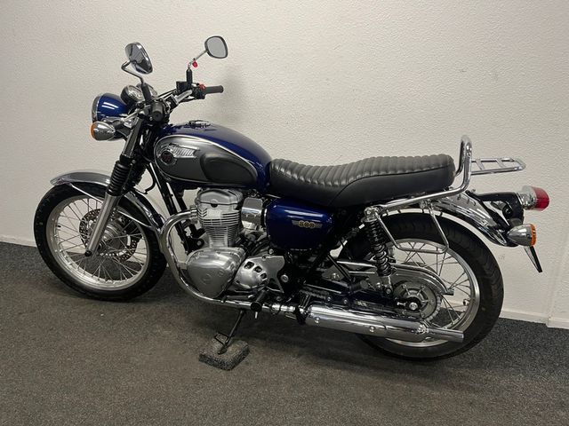 kawasaki - w800