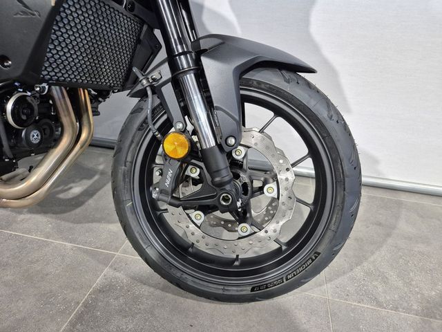 honda - cb-750-hornet