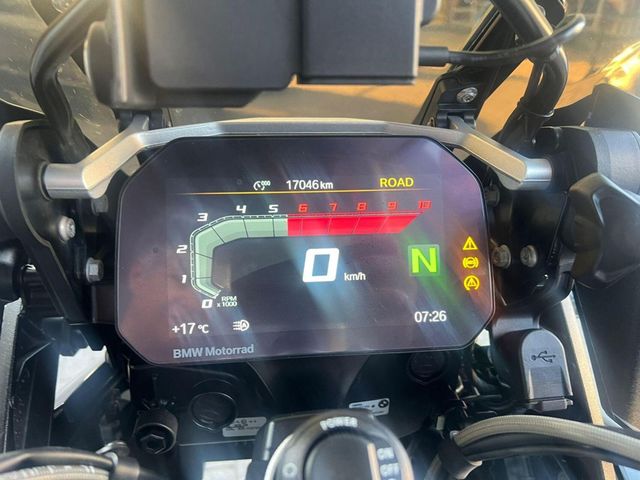 bmw - r-1250-gs-adventure