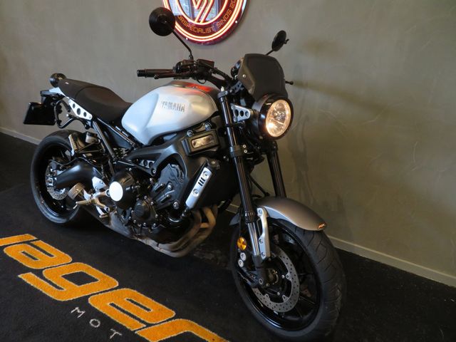 yamaha - xsr-900-abs