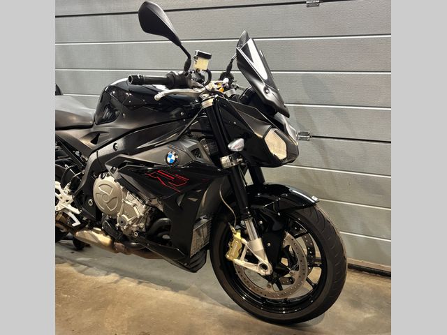bmw - s-1000-r