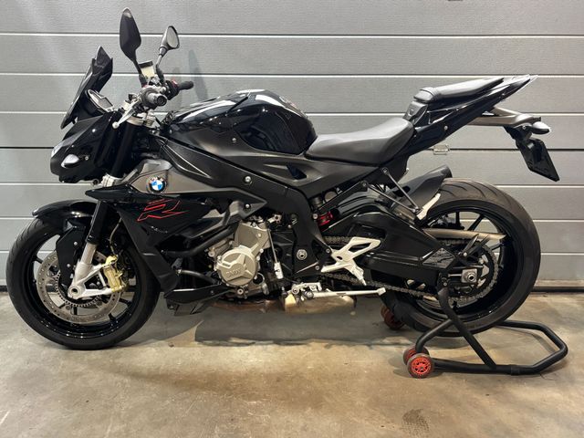 bmw - s-1000-r