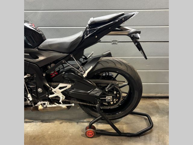 bmw - s-1000-r