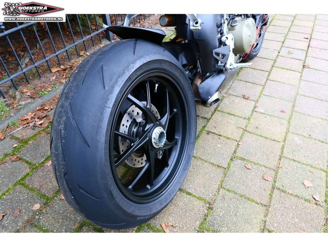 ducati - streetfighter-v4