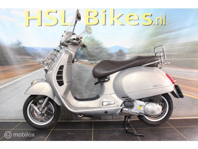 vespa - gts-300-touring