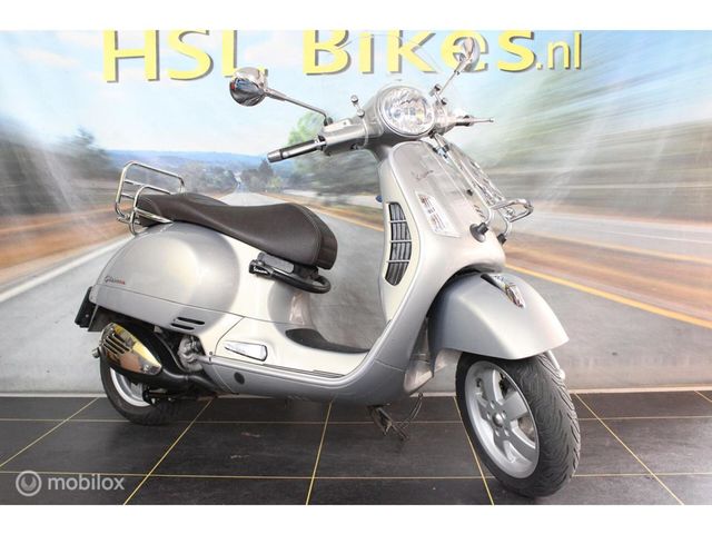 vespa - gts-300-touring