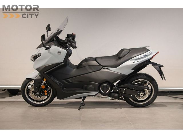 yamaha - tmax-tech-max-560