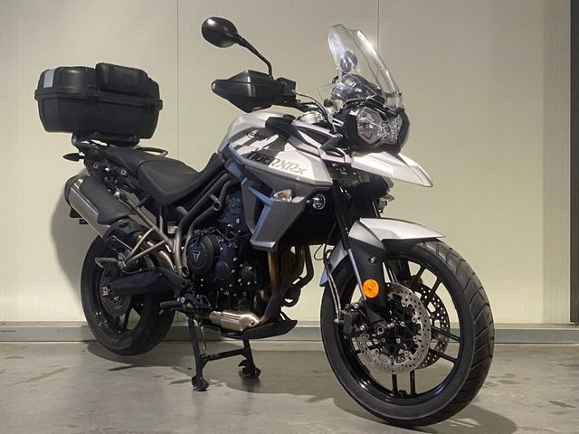 triumph - tiger-800-xrx