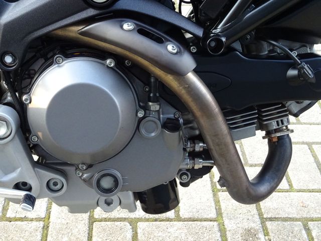 ducati - m-1100