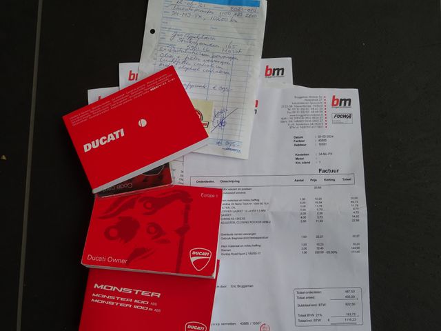 ducati - m-1100