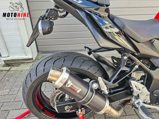 suzuki - gsr-750