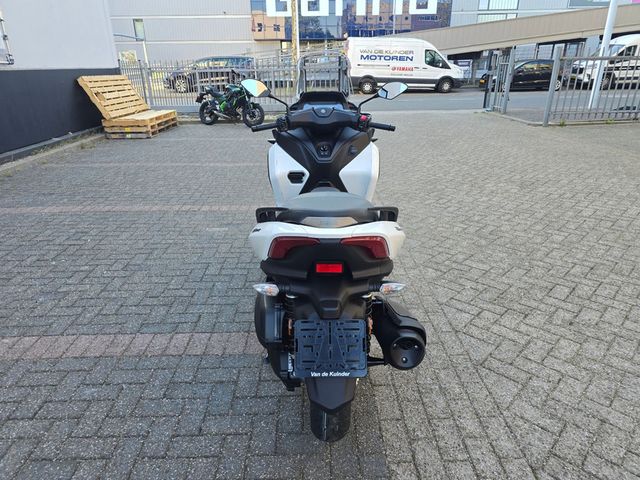 yamaha - tricity-300