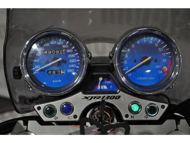 yamaha - xjr-1300