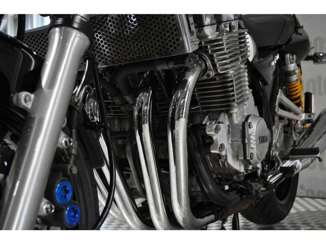 yamaha - xjr-1300