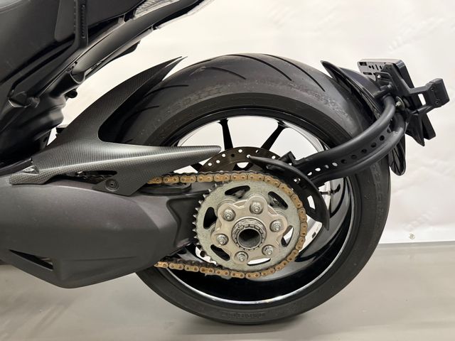 ducati - diavel-carbon