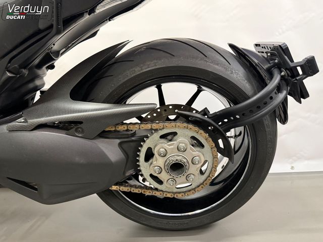 ducati - diavel-carbon