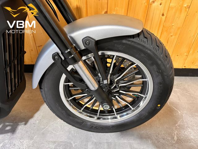QJMOTOR - srv-600-v