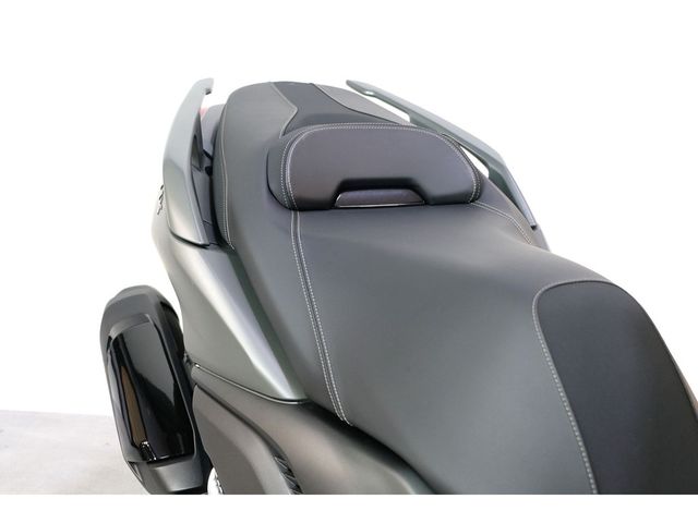 yamaha - x-max-300-abs