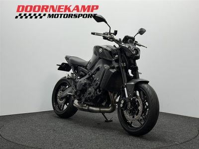 YAMAHA MT 09 ABS – foto 3