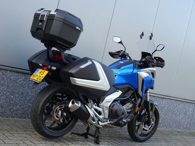 honda - nc-750-x-dct