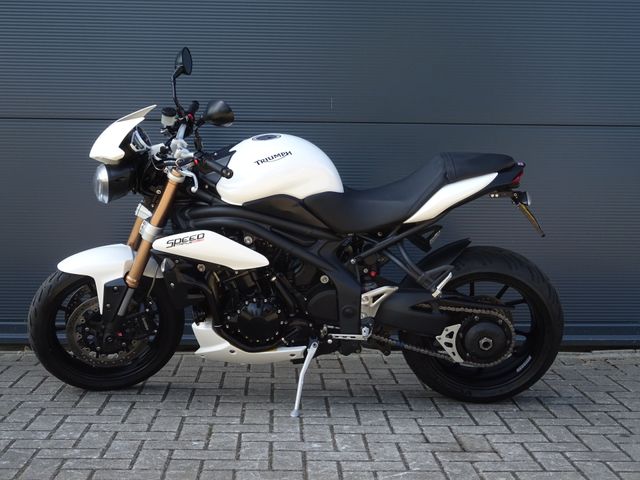 triumph - speed-triple-1050