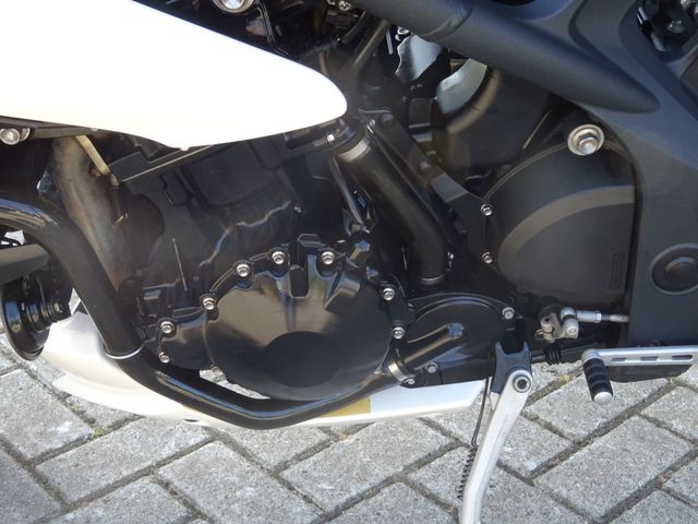 triumph - speed-triple-1050