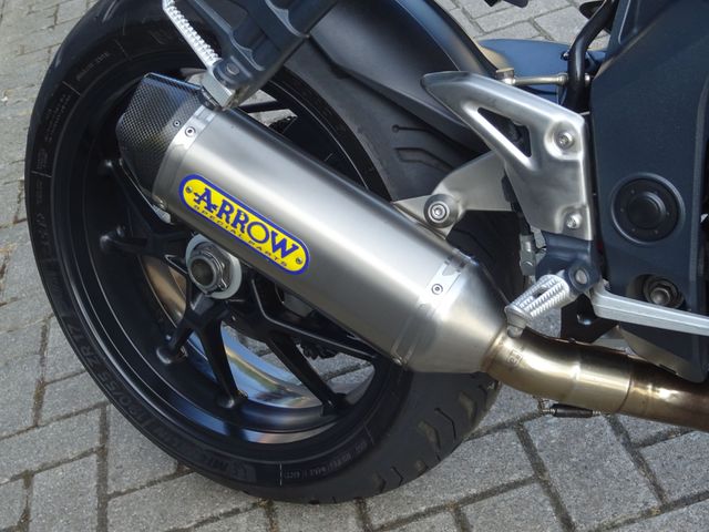 triumph - speed-triple-1050