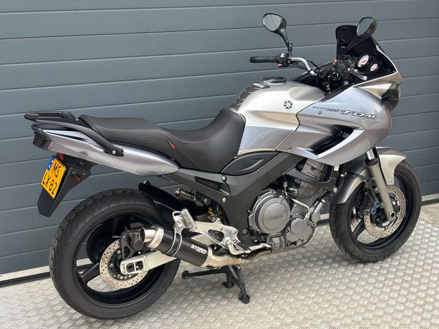 yamaha - tdm-900