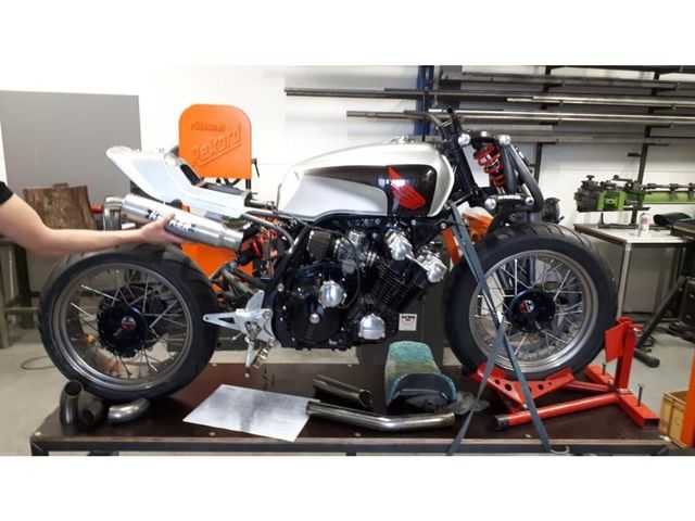 honda - cbx-1000