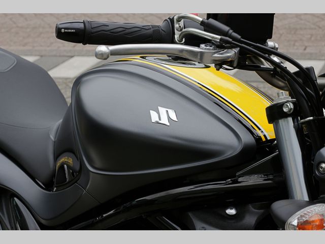 suzuki - gladius-abs