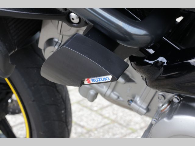suzuki - gladius-abs